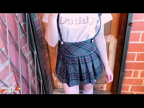 ❤️ Schoolgirl Sucks tagħha Dick profondament u fucks minflok klassijiet. ❤ Porno fil-porn mt.xywewl.top ☑